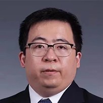 甄毅
