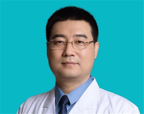 董科明
