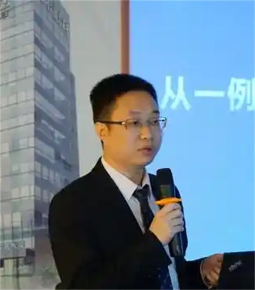 扶城宾