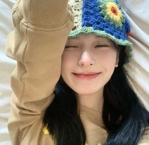 碧水momo