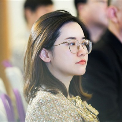 李丹