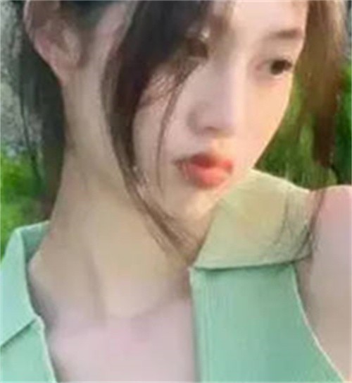 绕指红尘