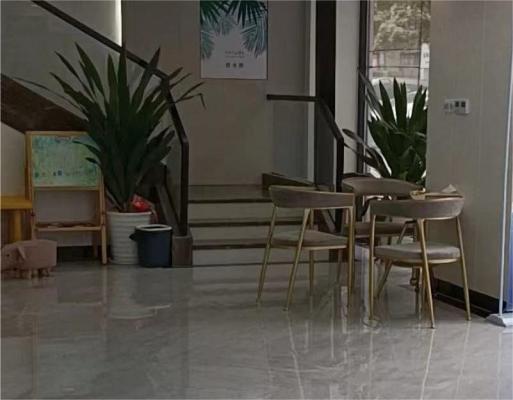 北一口腔凤凰天成门诊部大厅 北一口腔凤凰天成门诊部大厅