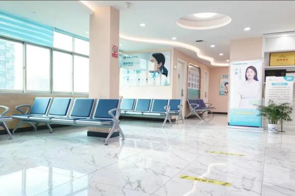 黄冈皓雅口腔医院等待区 黄冈皓雅口腔医院等待区