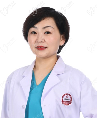 北京美冠塔口腔白翠翠医生