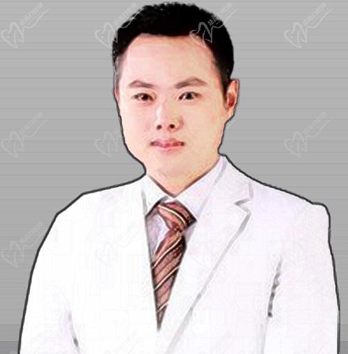 隐形矫正医生马小兵