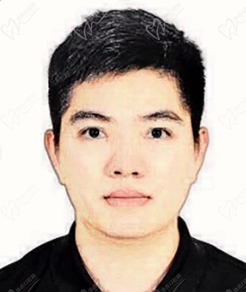 隐形矫正医生林常清 隐形矫正医生林常清