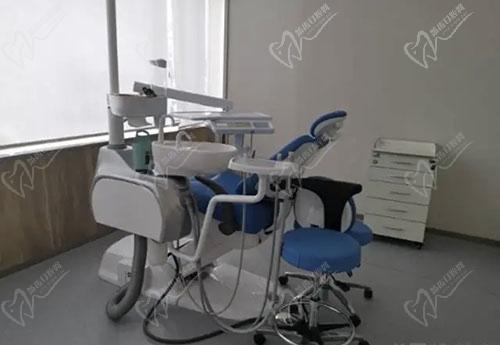 广州天河区彦博口腔门诊部诊疗室