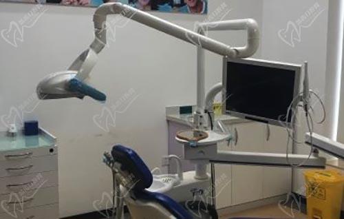 长沙牙祖口腔门诊部诊疗室