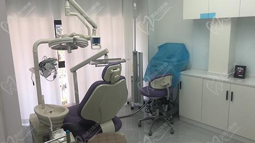 爱德口腔诊疗室
