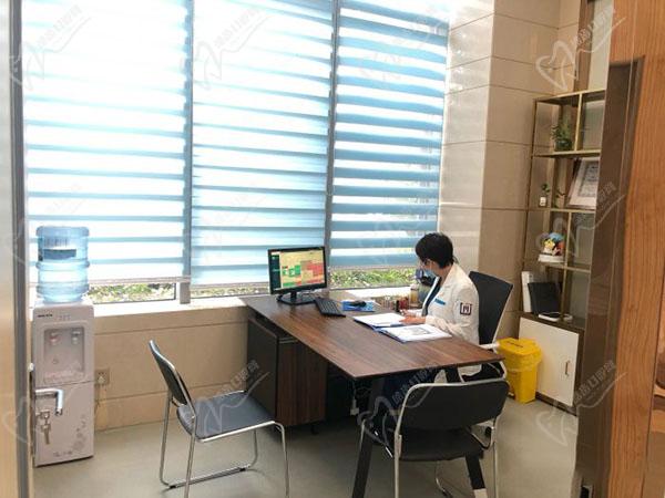 绍兴上虞牙科医院医生 绍兴上虞牙科医院医生
