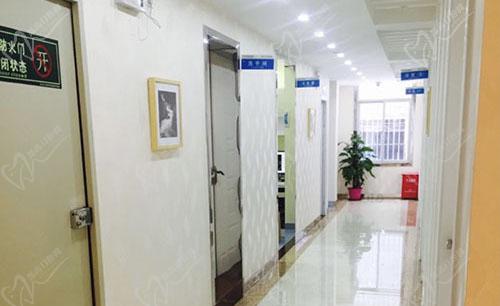 深圳启飞口腔门诊部（万众店）环境