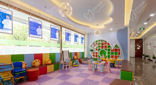 上海摩尔口腔医院儿童区