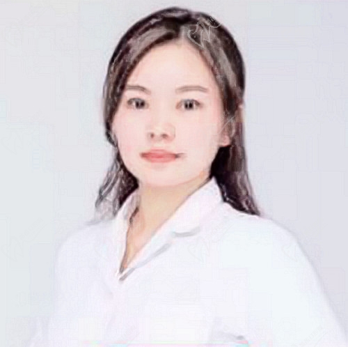 深圳雅适美口腔门诊部卢冕医生