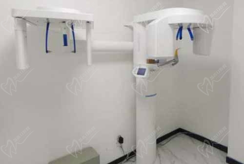 曹县博仕口腔门诊部CBCT室