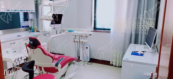 上海茂菊口腔设备先进