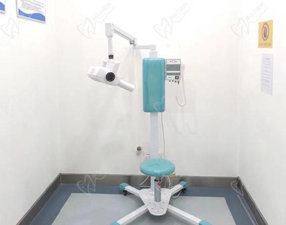 重庆南岸摩尔口腔医院仪器