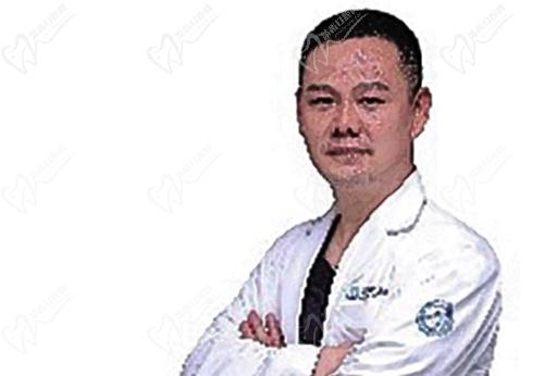 长沙雅贝康口腔种植医生