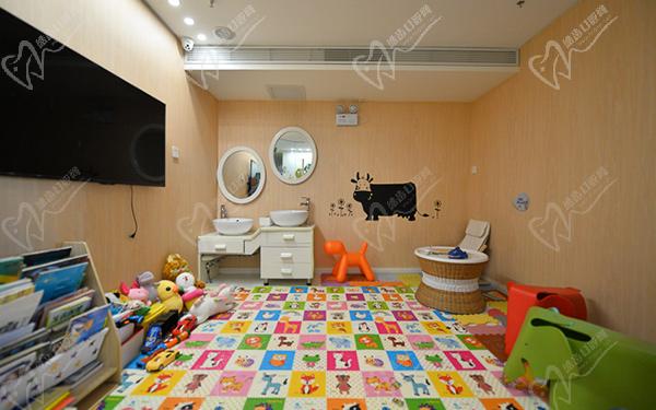 北京瑞蕾齿科口腔诊所儿童区