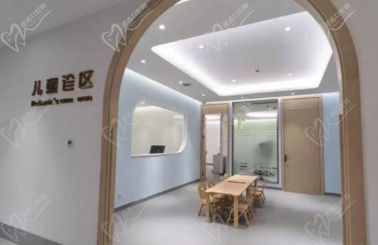 杭州萧山牙科医院儿童诊室