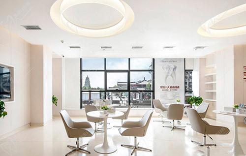 西安小白兔口腔接诊室