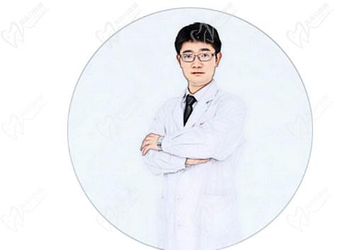 贵阳利美康口腔刘强医生