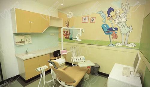 重庆八益牙科诊室