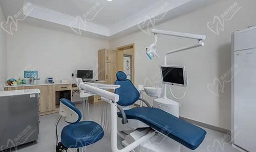 娄底爱牙邦口腔诊室