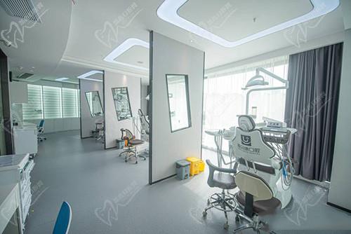 深圳雅贝康口腔诊室