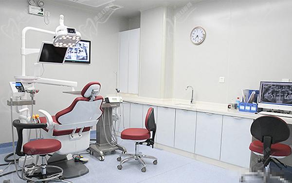 广州广大口腔医院诊室