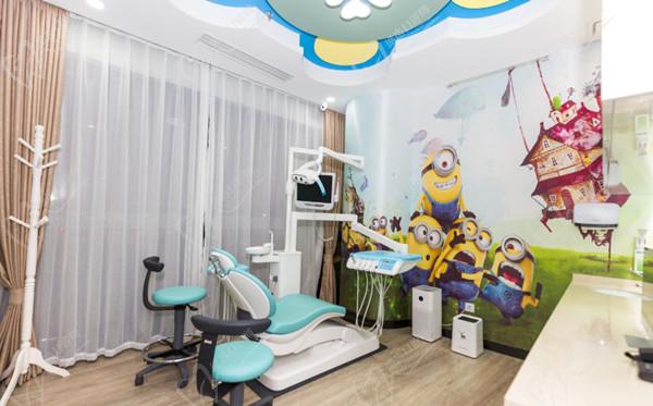上海罗缘口腔门诊部治疗室