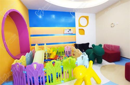 深圳美莱口腔医院儿童诊室