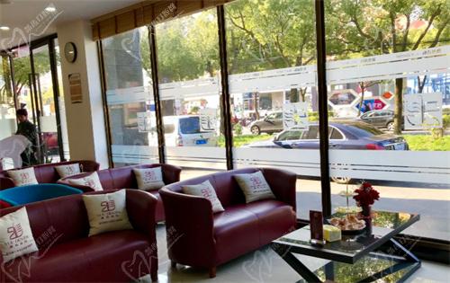 上海雅悦齿科收费价目表翻新