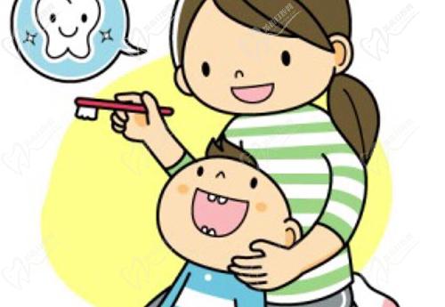 宝宝几岁开始刷牙