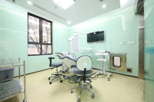 杭州国大口腔诊疗室