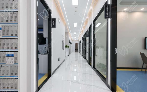 长沙牙大夫口腔门诊部诊疗区