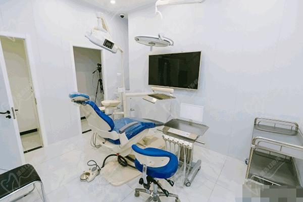 日照微笑口腔总院韩国登腾种植牙诊室