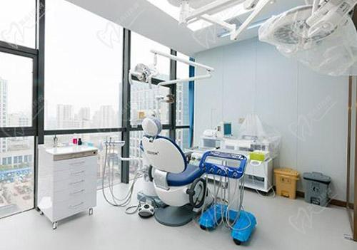 武汉宜新齿科诊室