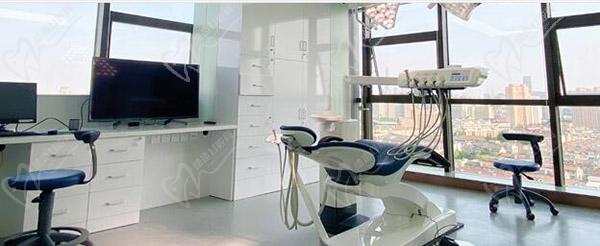 上海同济大学附属口腔医院诊室