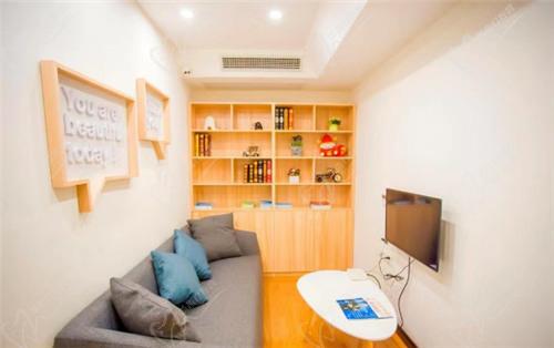 柳州蓝天口腔看牙环境好