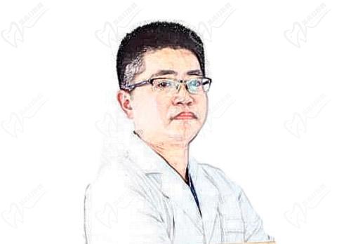 李卓