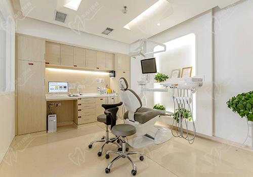 西安小白兔口腔医院诊室