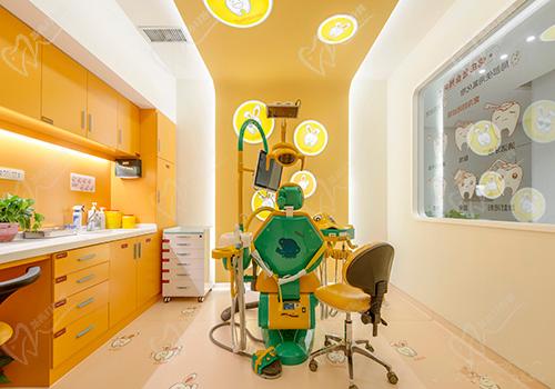西安小白兔口腔医院儿童诊室