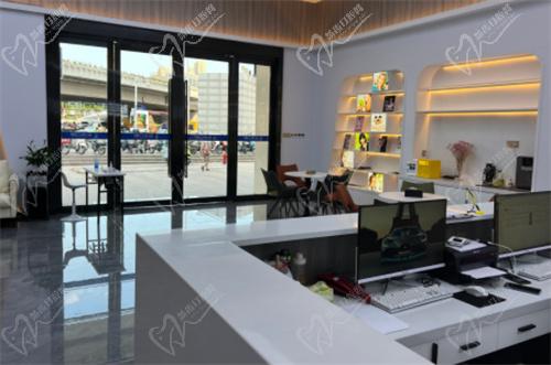 合肥松丰口腔医院大厅示意图