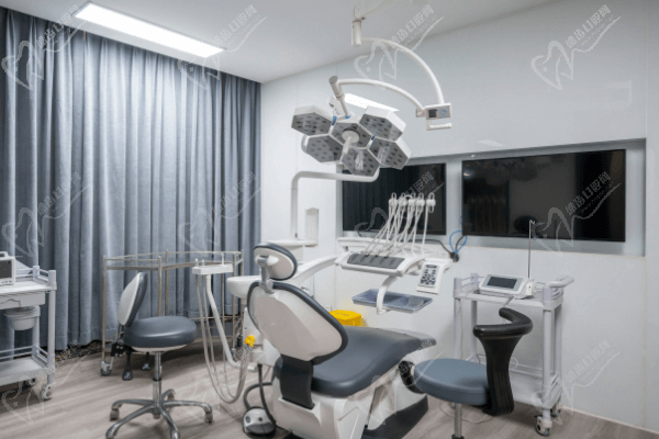 成都牙先森口腔门诊部(宝光店) 成都牙先森口腔门诊部(宝光店)