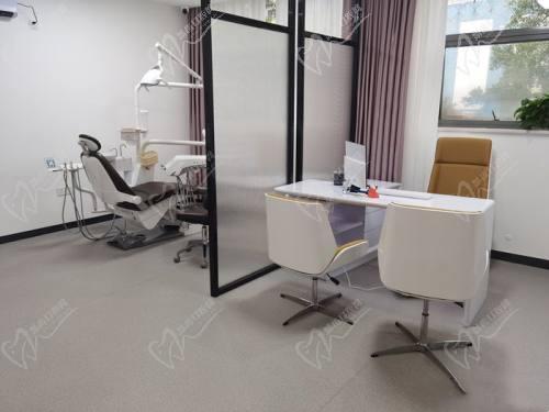 衡阳中诺口腔医院诊疗室
