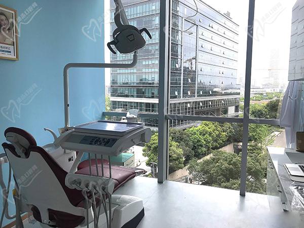 上海新隆口腔诊室环境
