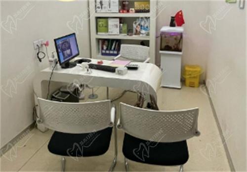 郑州拜博口腔医院镶牙价格