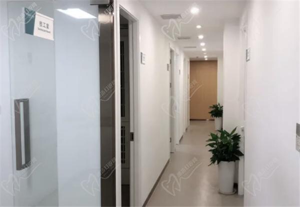 上海迈维齿科走廊