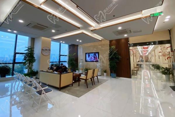 宁波牙博士口腔医院（海曙旗舰店）